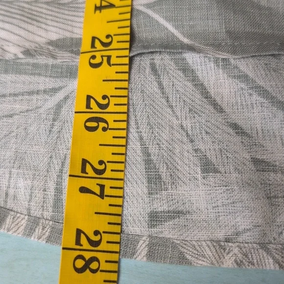 Tahari Tropical Leaf Print Linen Top. - Picture 5 of 6